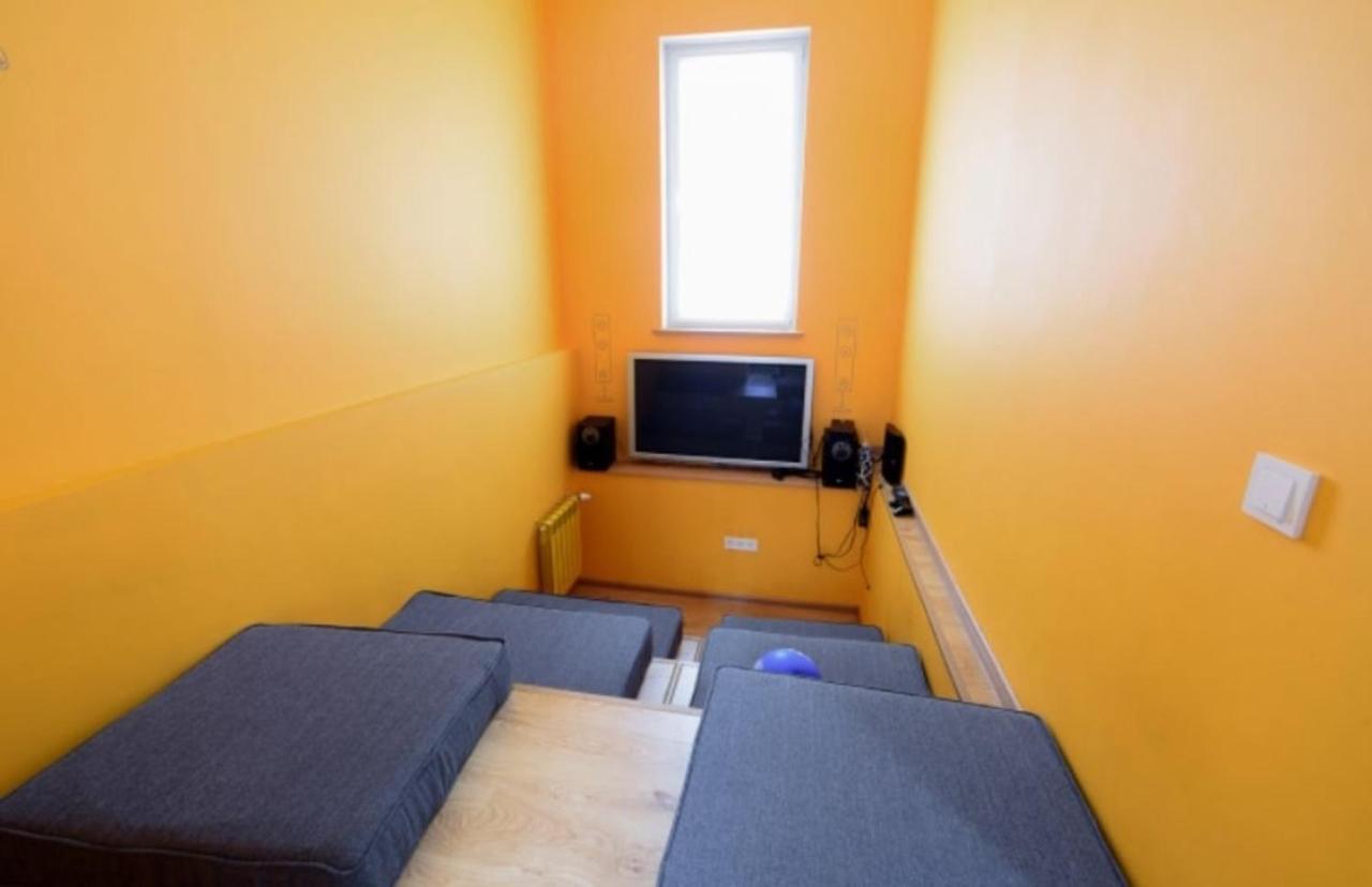 Friday Hostel Odessa Luaran gambar